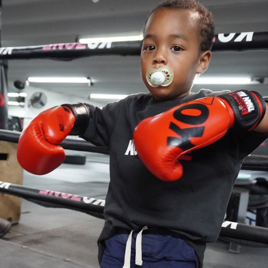KO Zone Miami toddler-age boxing class